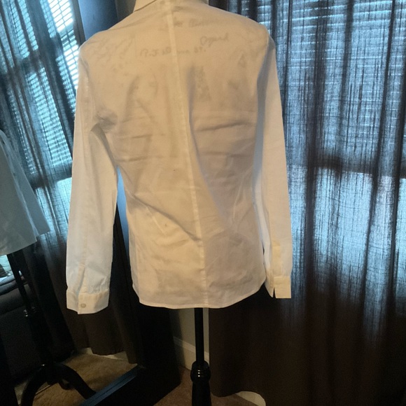 Blouse - Picture 2 of 3